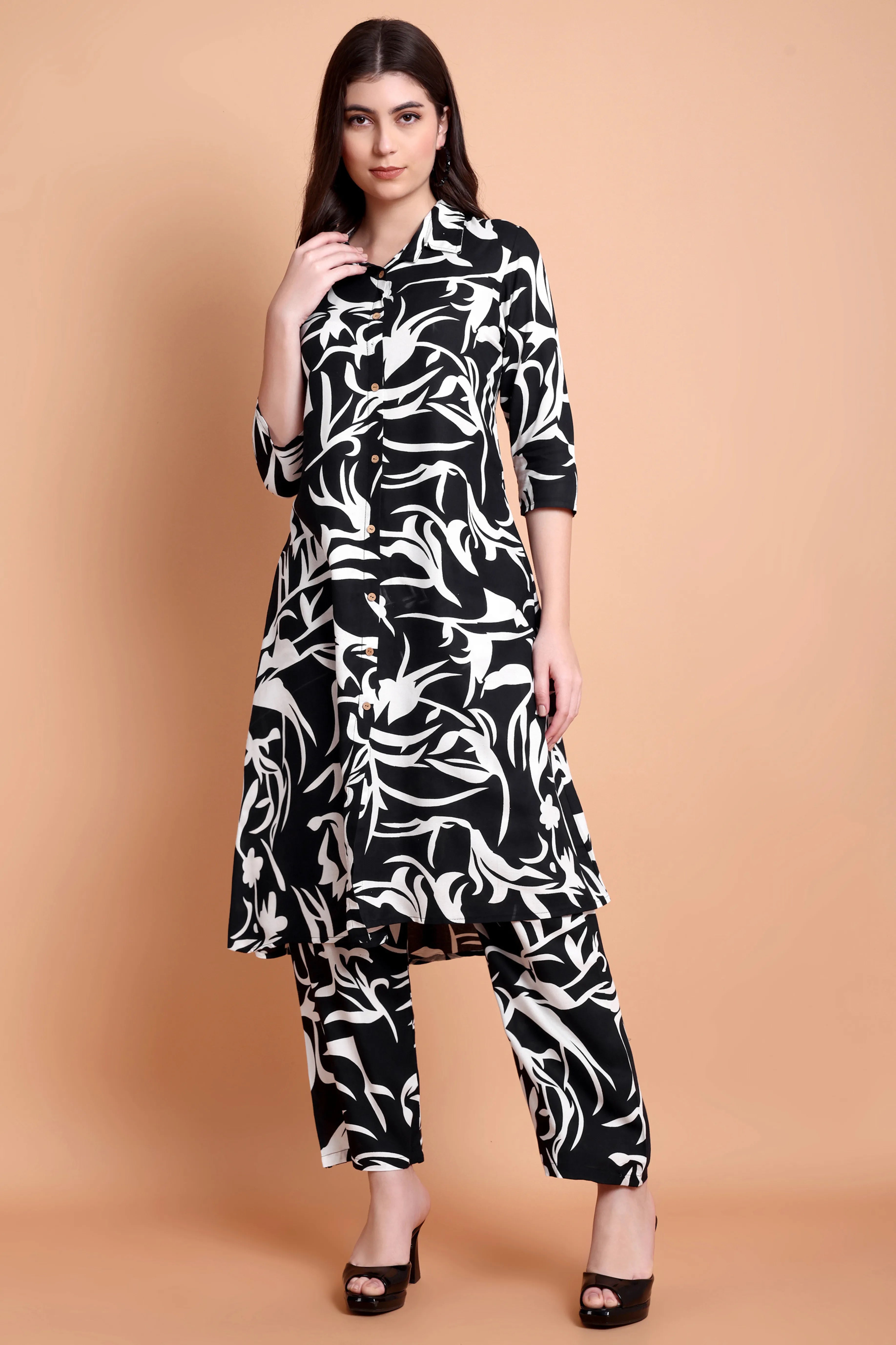 Black & White Abstract Print Co-Ord Set for Women