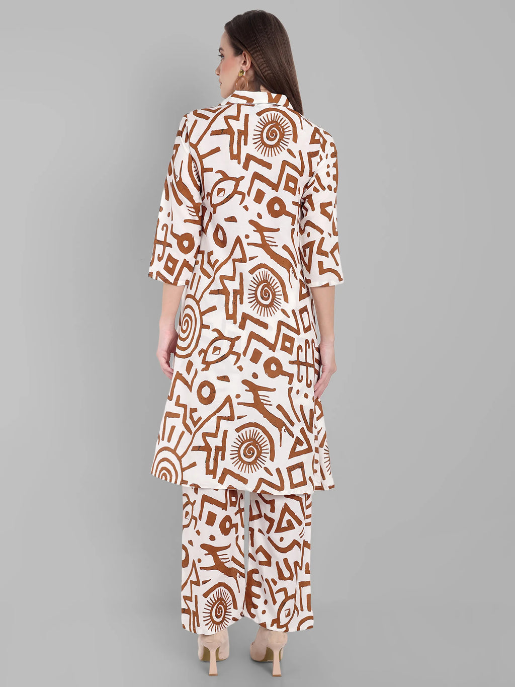 Tribal Print White & Brown Kurta with Pants Set – A-Line Shirt Collar Style