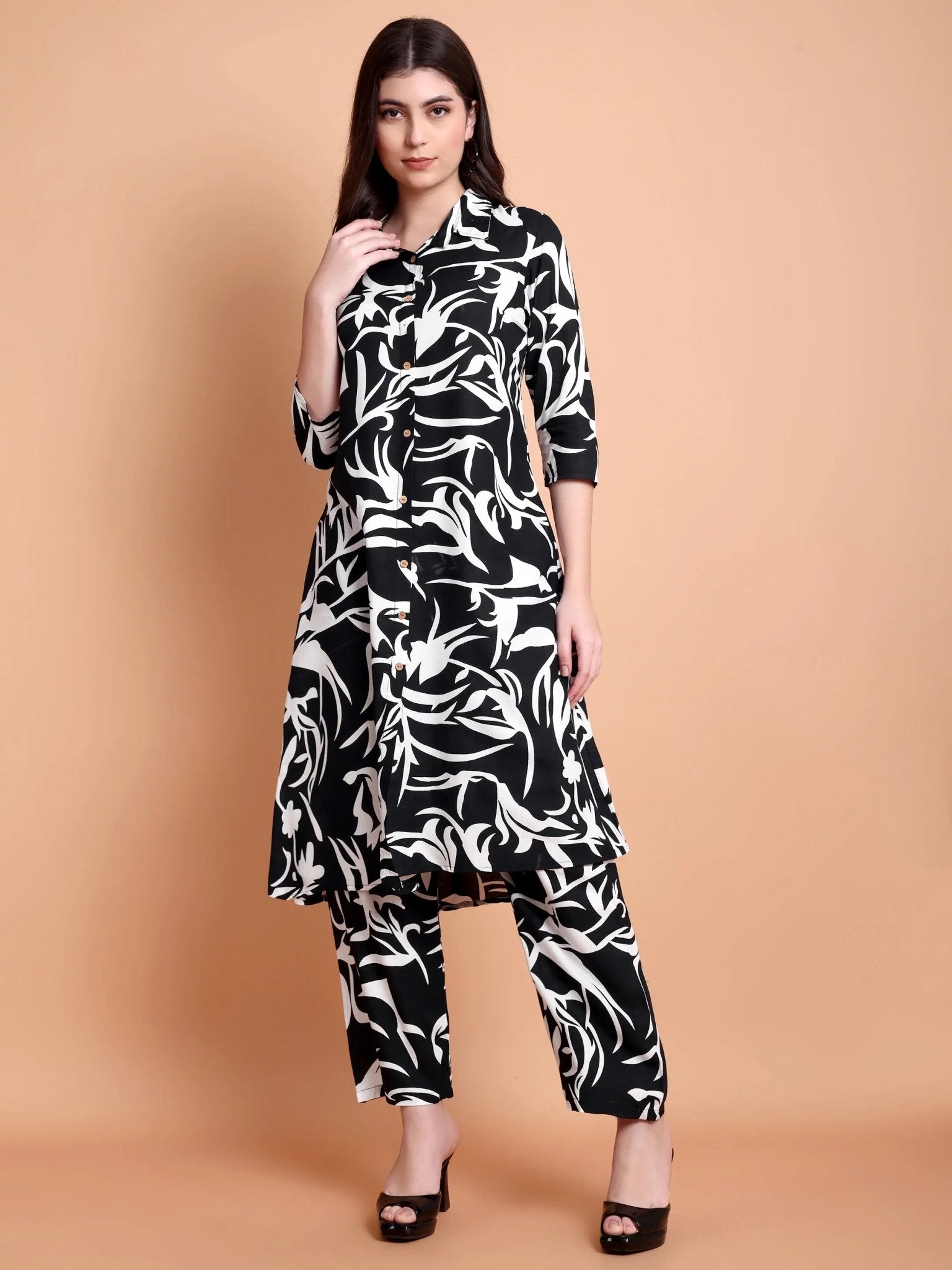 Abstract Printed Shirt Collar Pure Cotton A-Line Kurta with Trousers