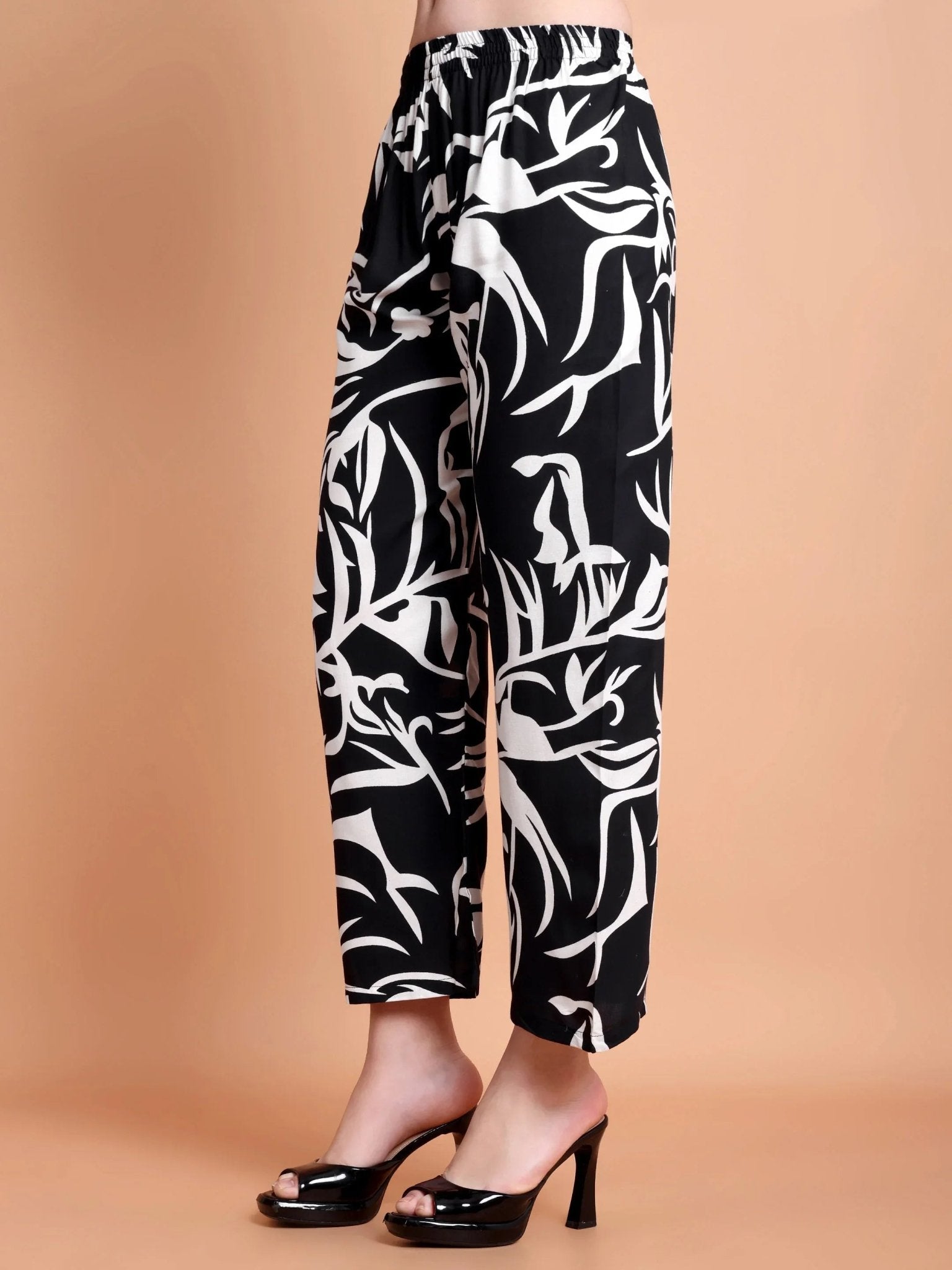 Abstract Printed Shirt Collar Pure Cotton A-Line Kurta with Trousers